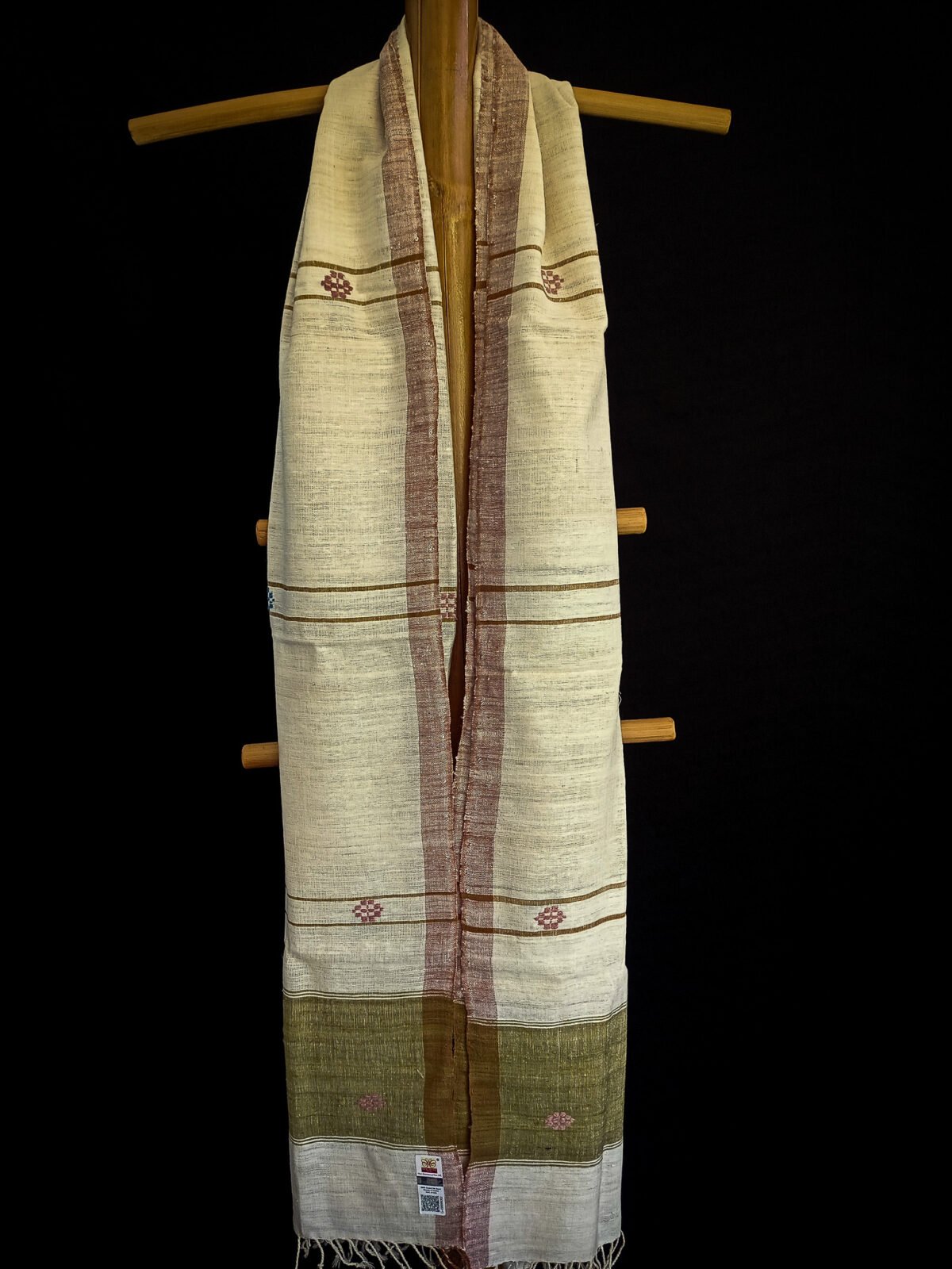 White Brown Mix Eri Natural Dye Stole - Image 3