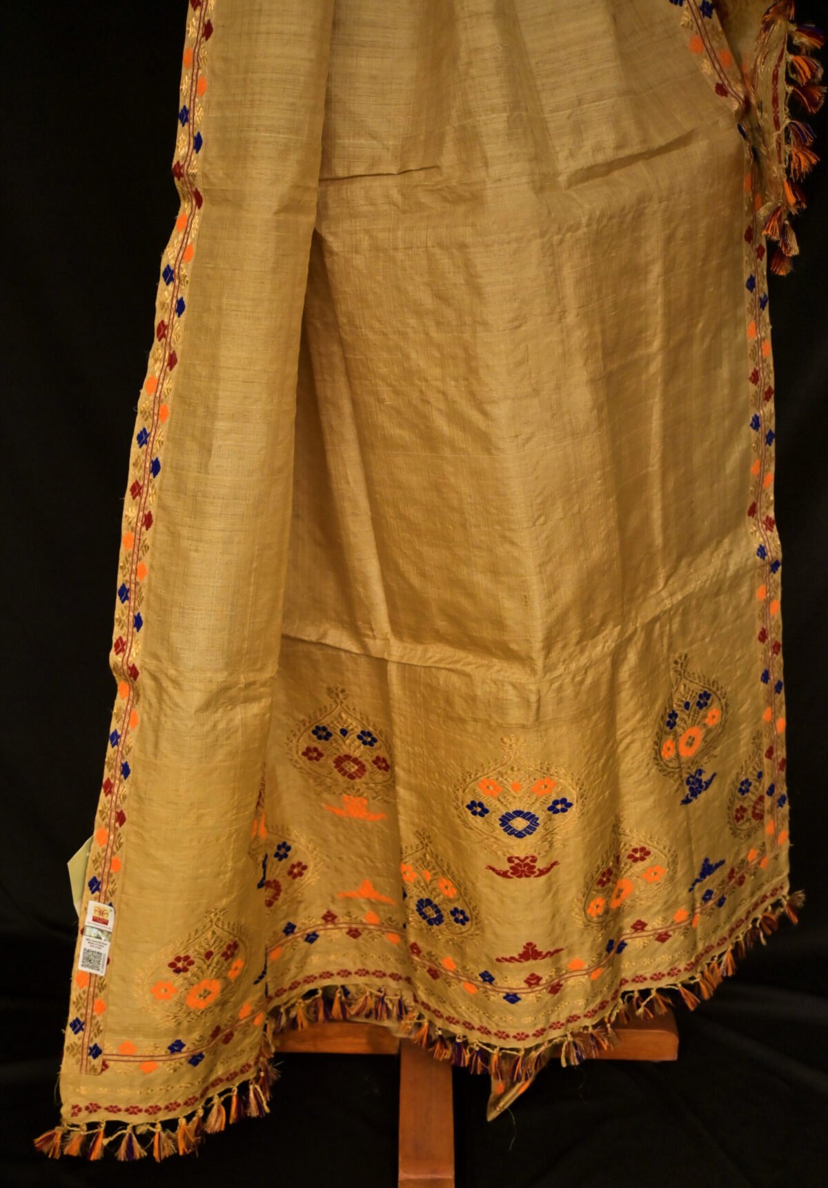 Muga Silk Traditional Motif Mekhela Chador - Image 4