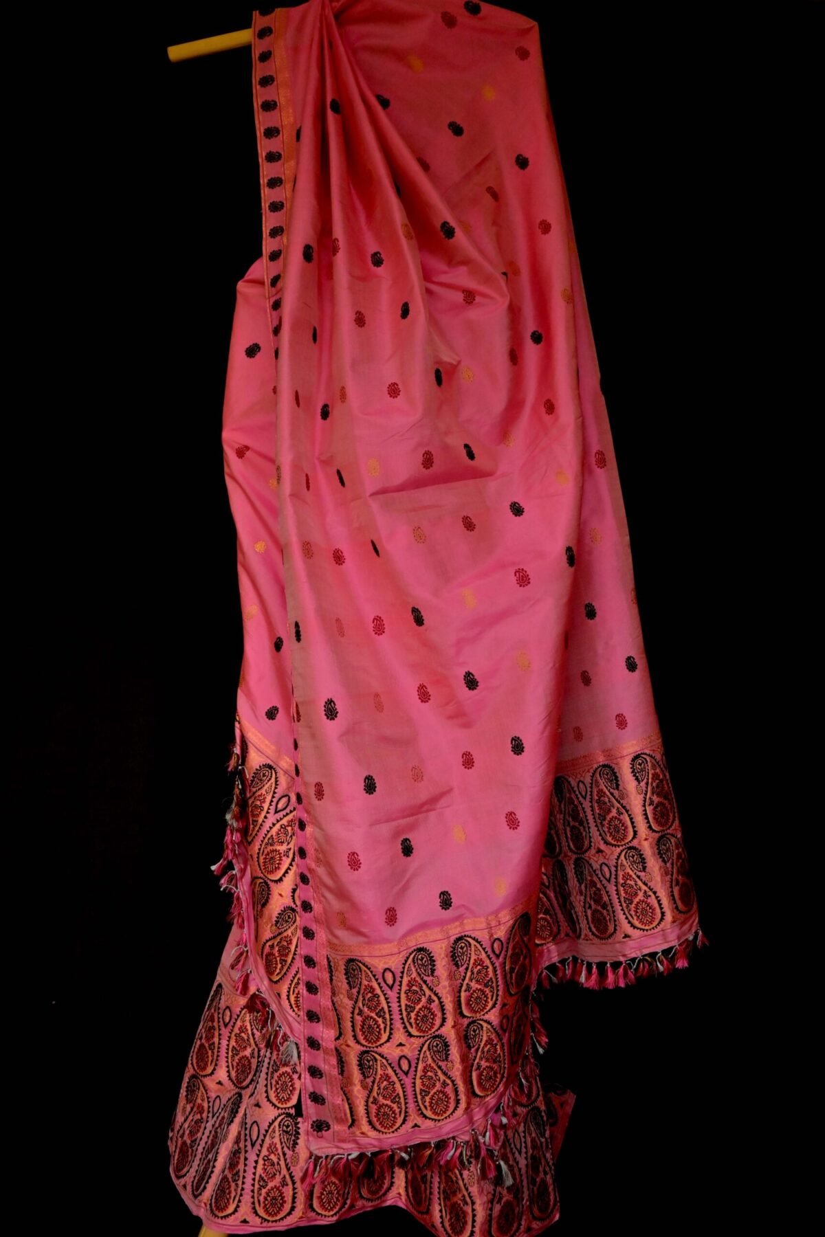 Mulberry Silk Berry Pink Mekhela Chador - Image 3