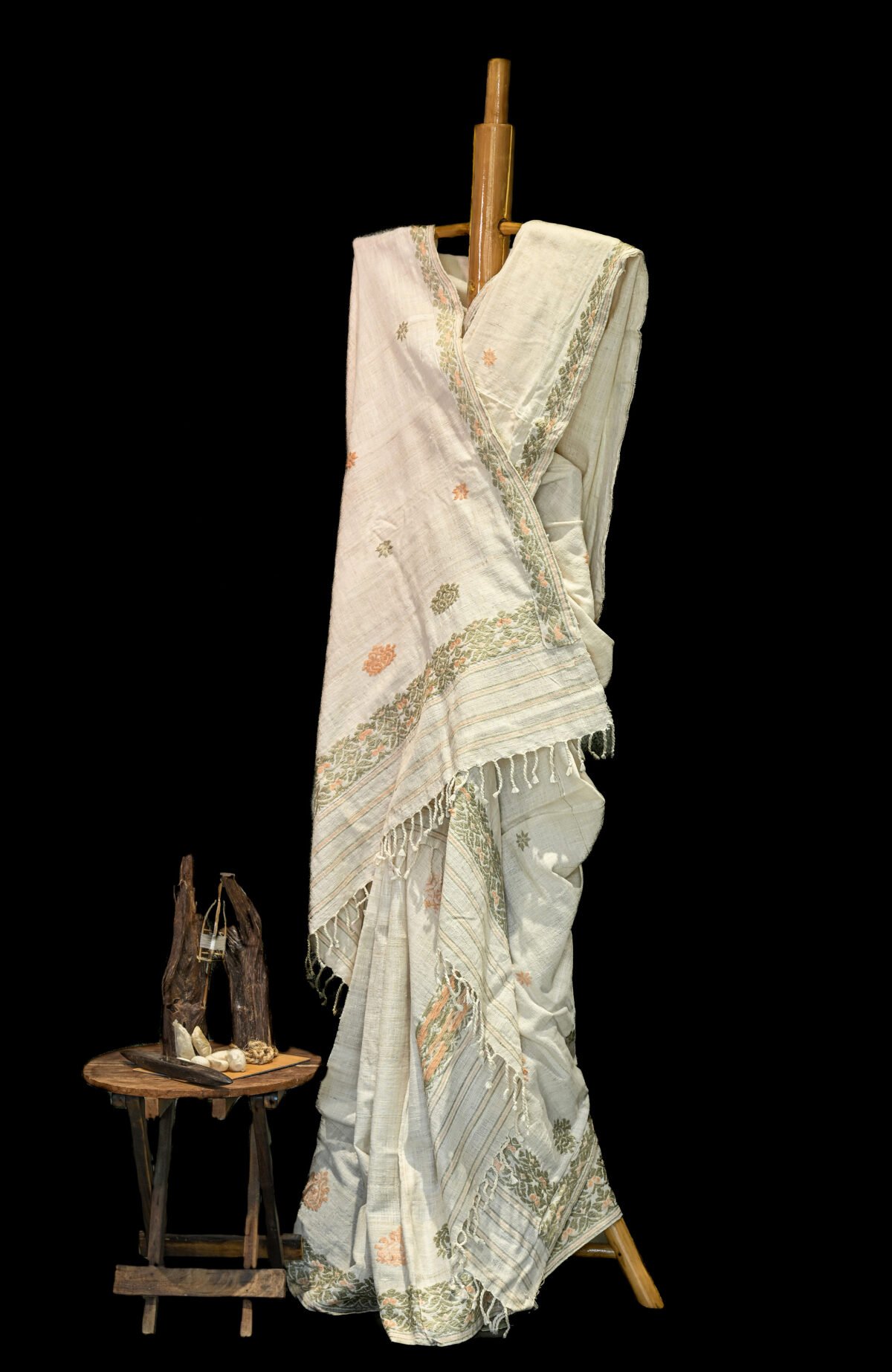 Eri Silk White Mekhela Chador - Image 2