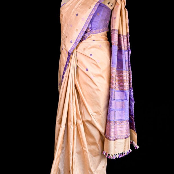 Alternative view of Mulberry Tassar Silk Saree_Contr