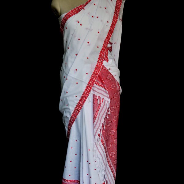 Alternative view of COTTON MEKHELA CHADAR