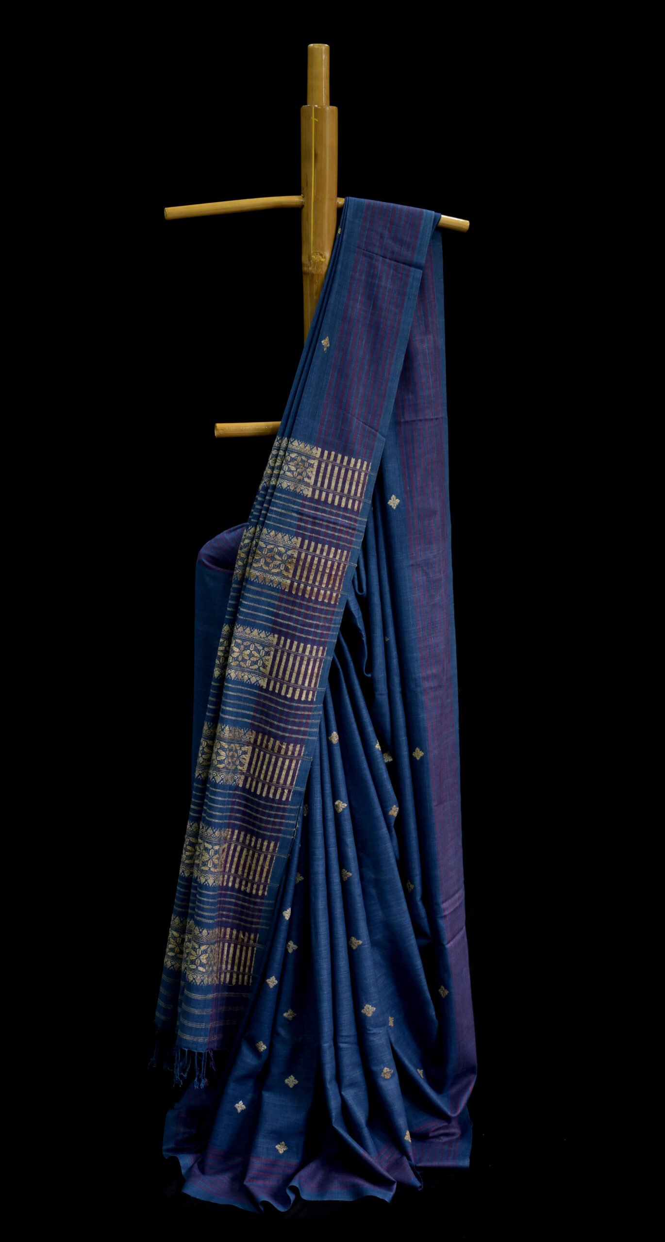 ERI SAREE FLORAL - Image 2