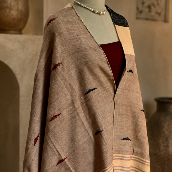 Alternative view of ERI SHAWL TWILL