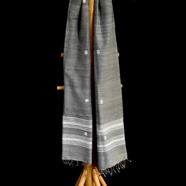 Alternative view of ERI STOLE MOTIF NYDE