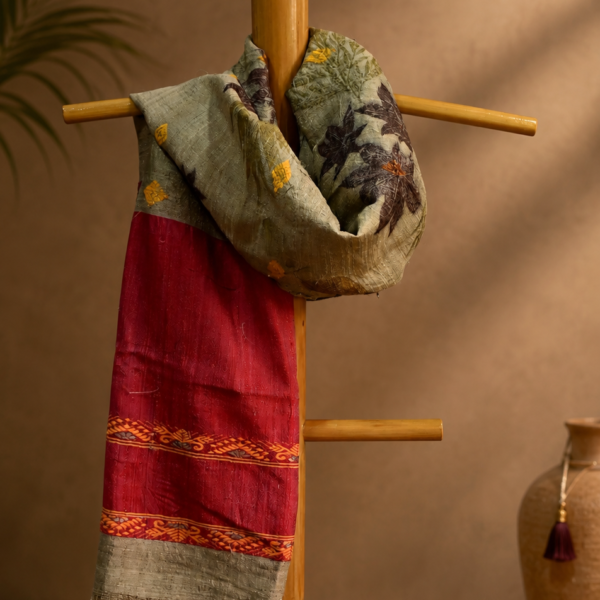 Alternative view of MUGA ECO PRINT STOLE