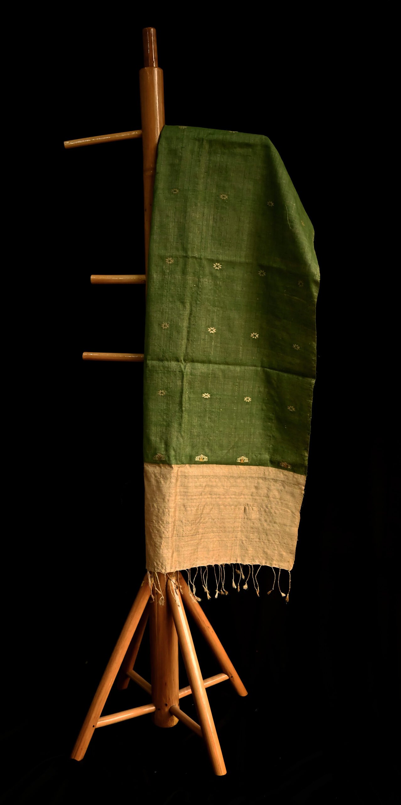 MUGA ERI STOLE - Image 3