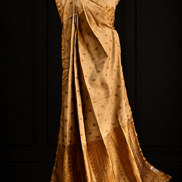Alternative view of MUGA SAREE FLORAL