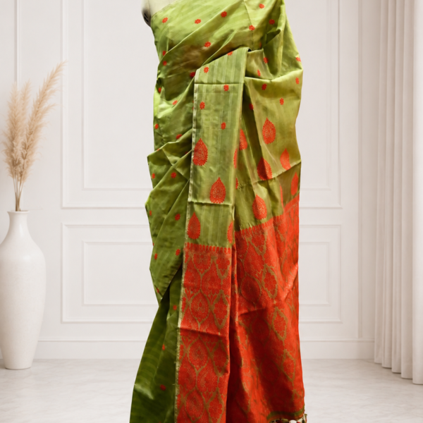 MULBERRY SAREE GAARI
