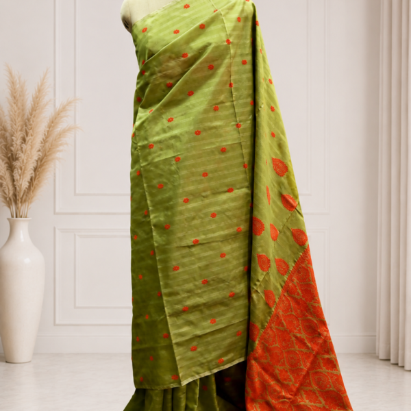 Alternative view of MULBERRY SAREE GAARI